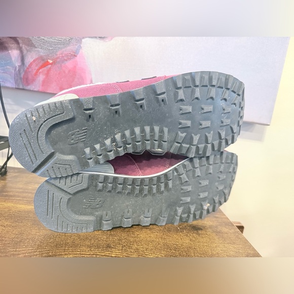 New Balance - Picture 5 of 5